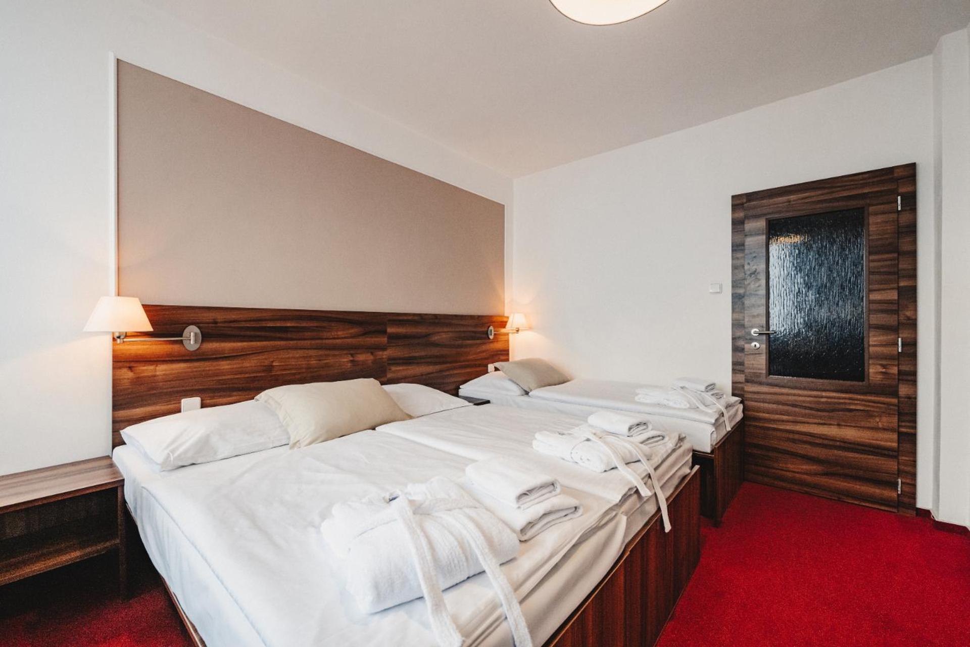 Hotel Palcat Tabor Ngoại thất bức ảnh